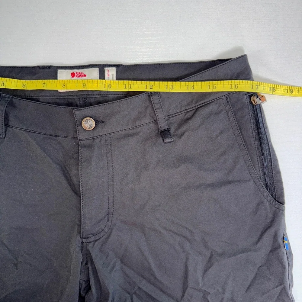 Fjallraven Womens High Coast Trail Shorts Black Hiking Outdoor EU‎ 42 US 32-33